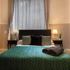 Clicktheflat Aleje Jerozolimskie Center Warszawa