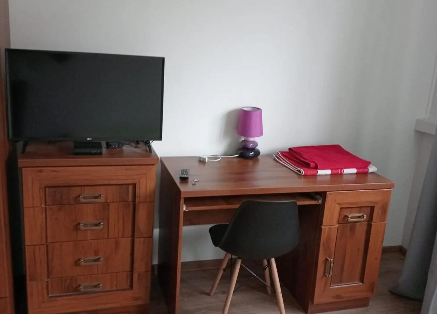 Free Parking Aparts Wroclaw Guest house