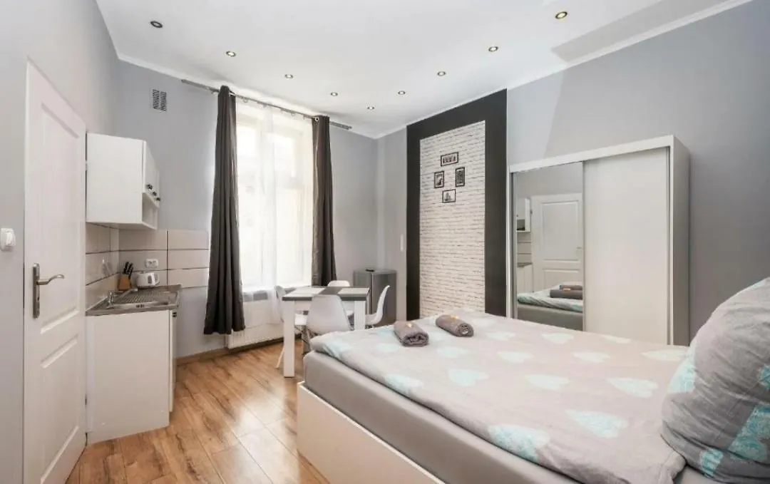 Guest house Free Parking Aparts Wroclaw